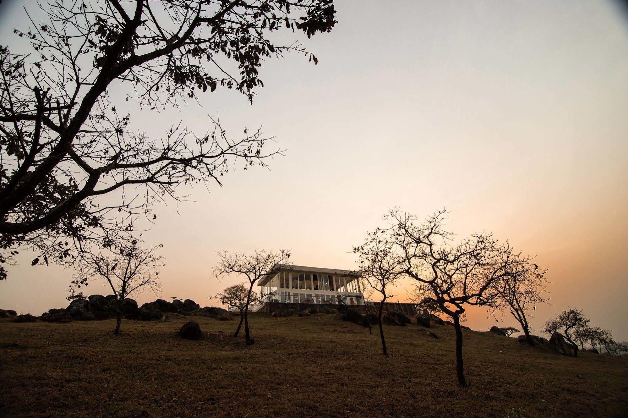 Saddle Hill Ranch Hotel Bafut Exterior photo